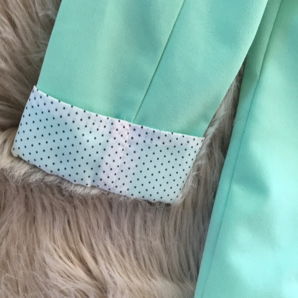 Jacket - Picture 4 of 4